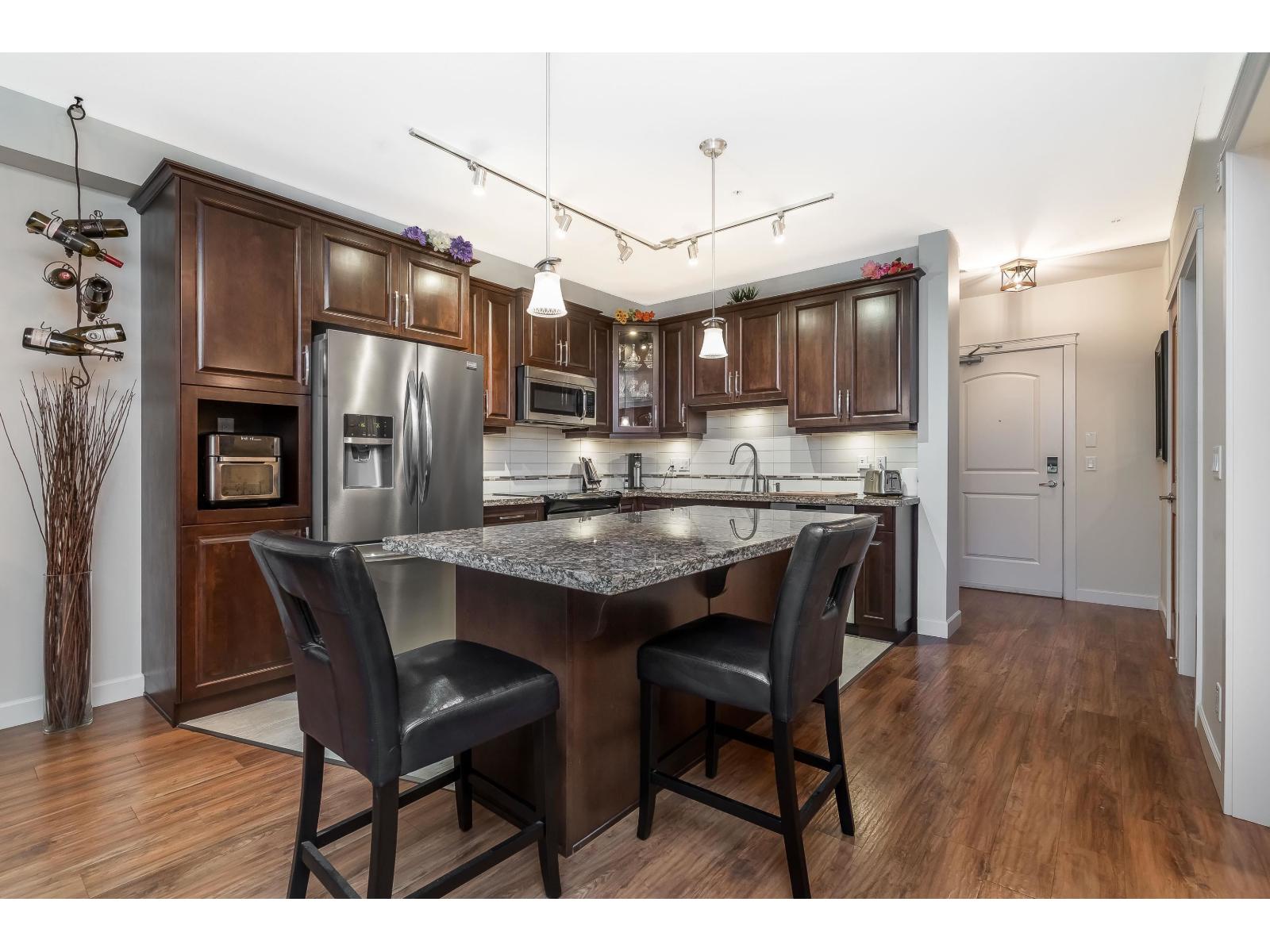 357 8258 207A STREET