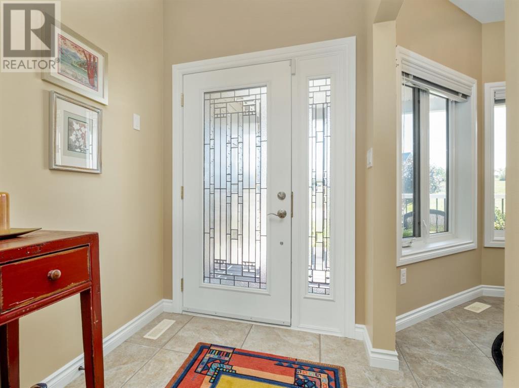 841 1 Street W