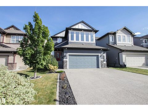 181 SANDALWOOD CR Sherwood Park AB T8H0S4