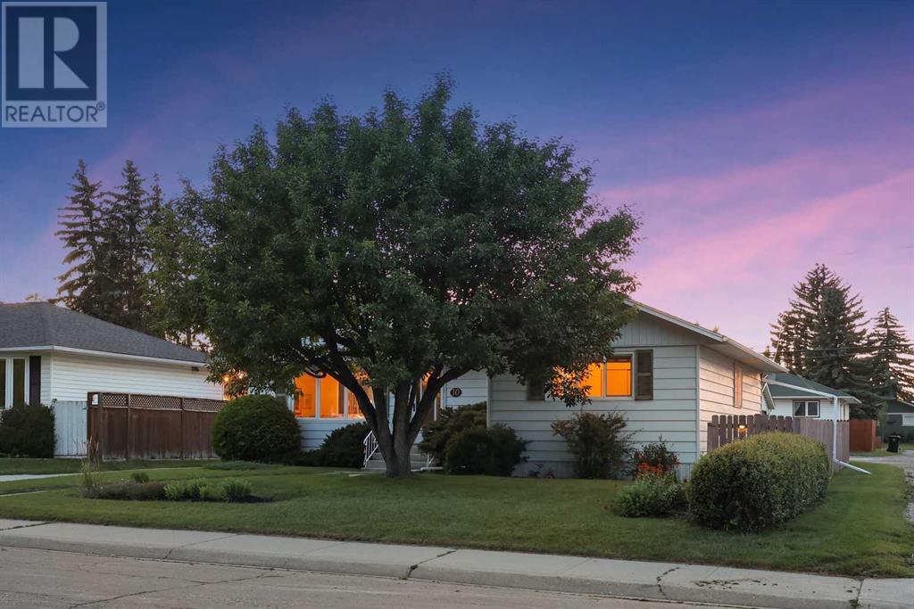 10 Glamorgan Drive SW
