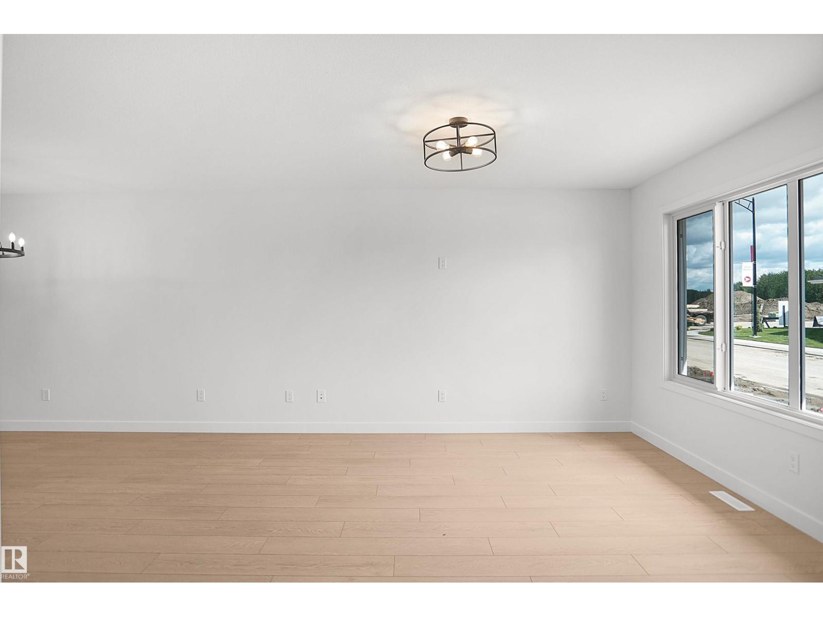 22529 83A AV NW