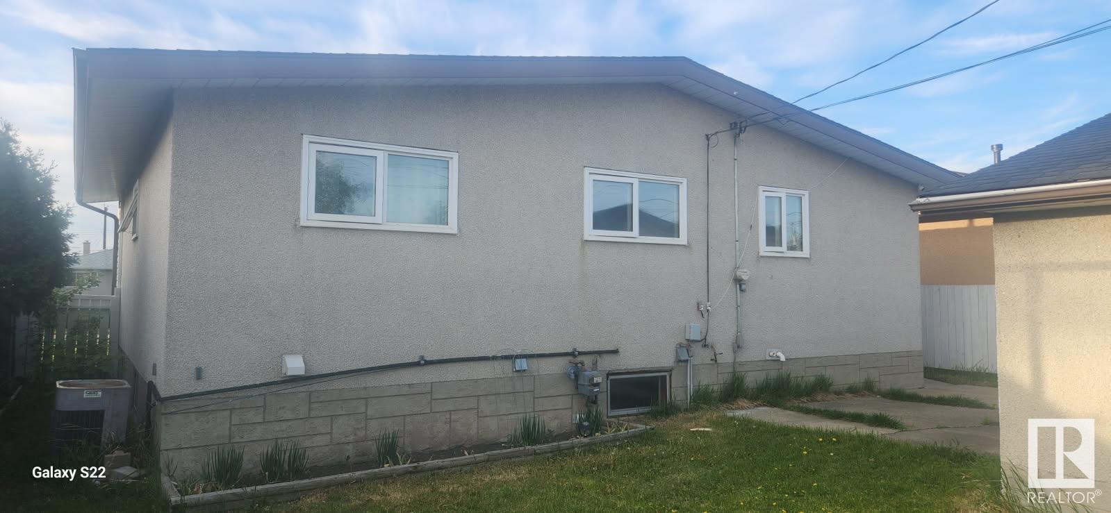 7303 130 AV NW NW