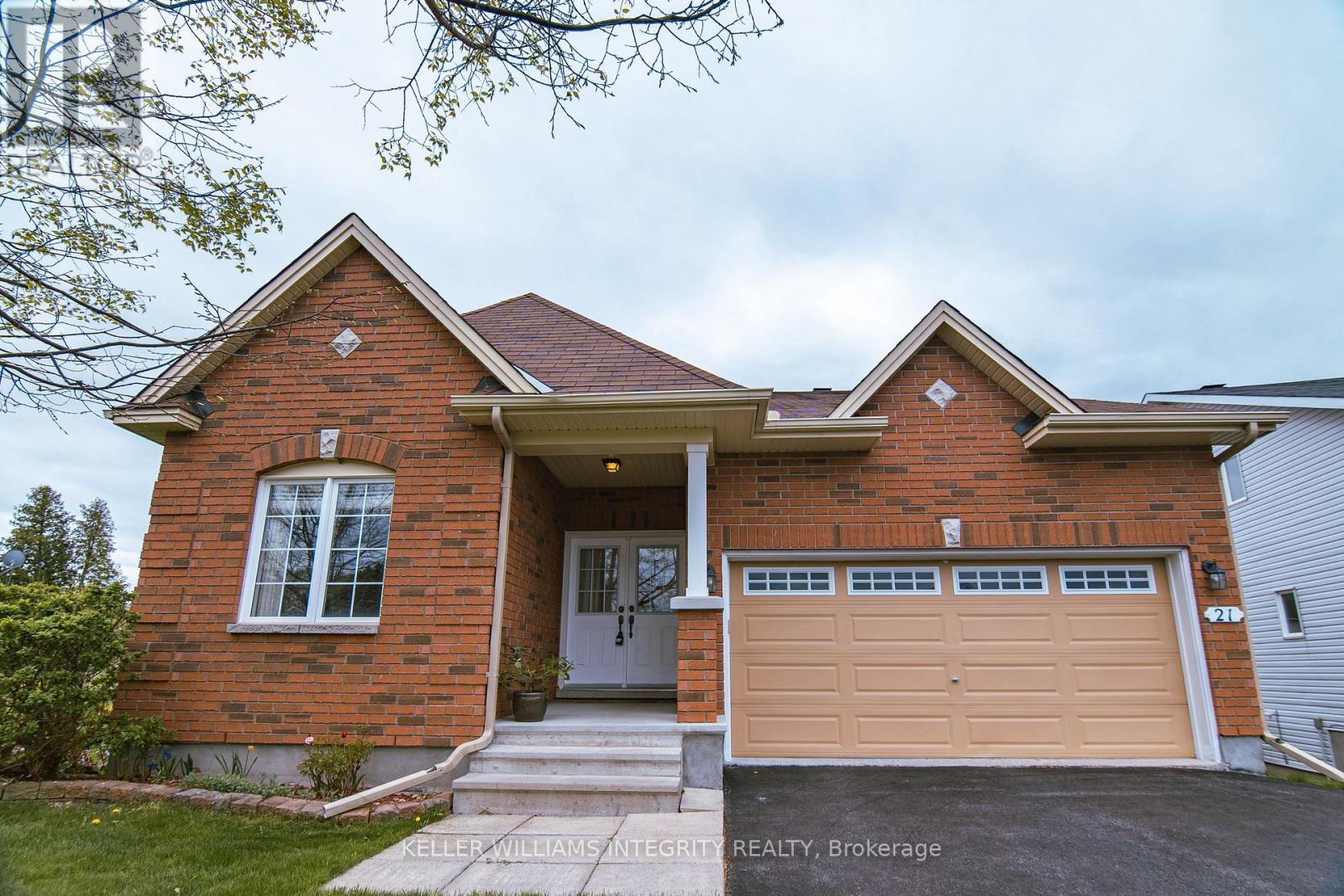 21 EDWARD VINCE EVANS COURT