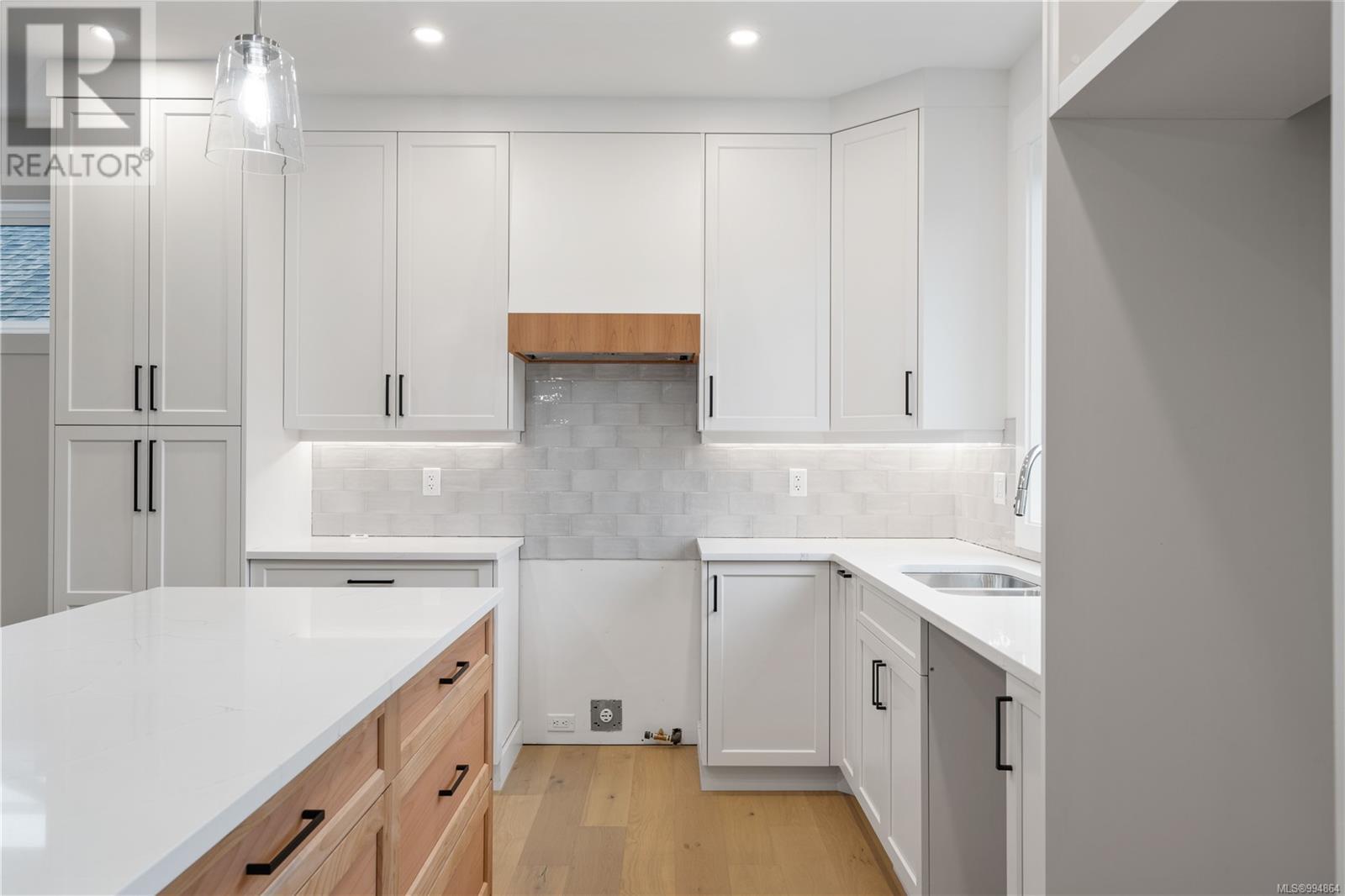 1037 Rozzano Pl