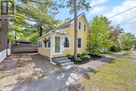 2748 ROWATT STREET Ottawa ON K2B6N9