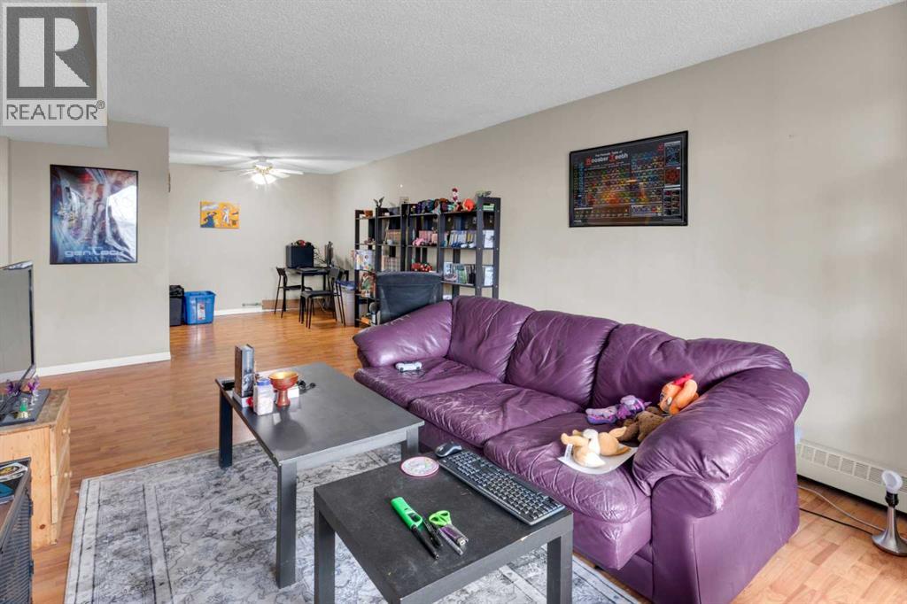 403, 9800 Horton Road SW