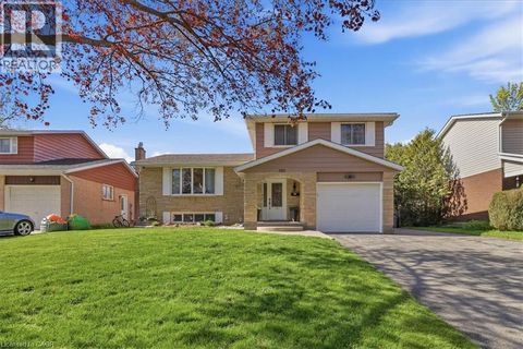 393 SHALLMAR Court Waterloo ON N2K2G6