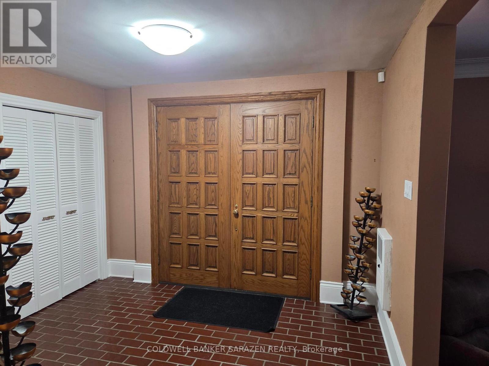 5907 SECOND LINE ROAD E