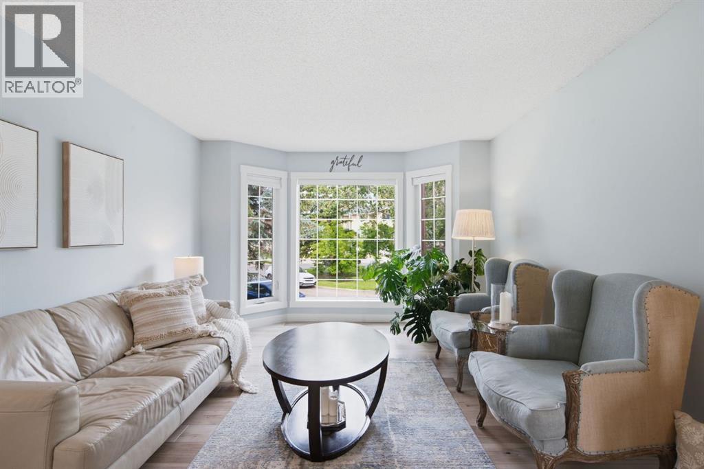 227 Coachway Road SW