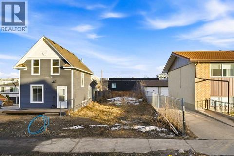 68 7 Street NE Calgary AB T2E4B7
