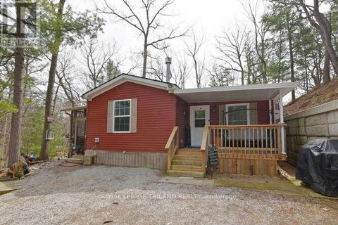 18 - 9826 NORTHVILLE CRESCENT Lambton Shores ON N0M2N0