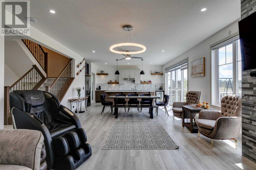 22 Legacy Woods Crescent SE