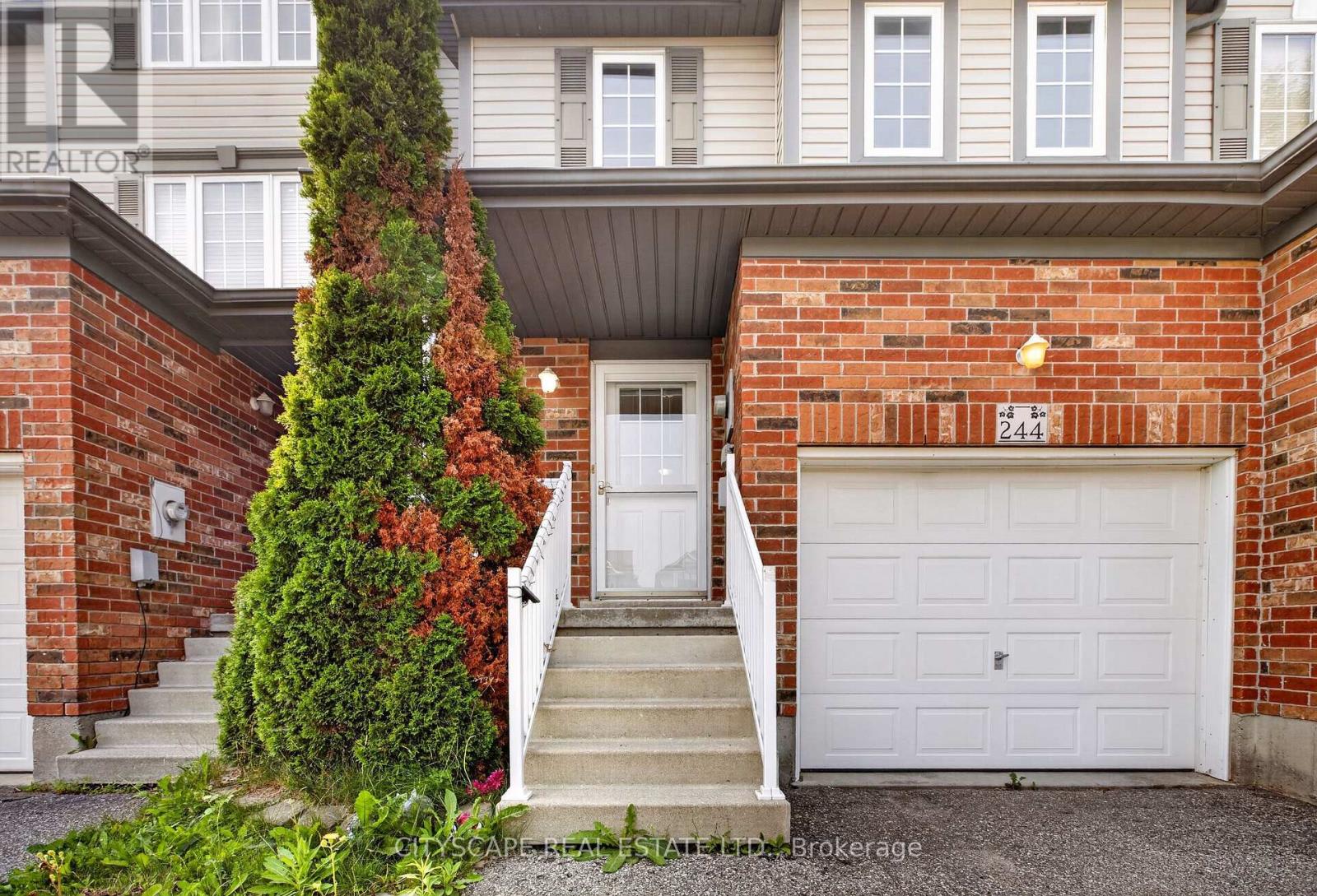 244 SOPHIA CRESCENT