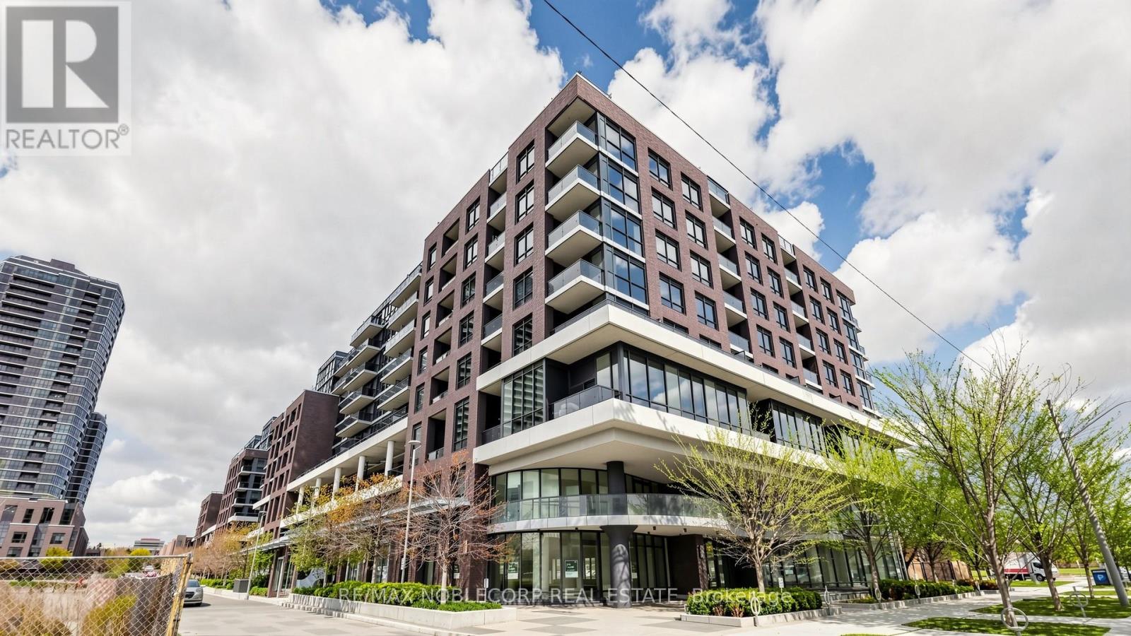 Photo 1 of 50 — 616 - 10 GIBBS ROAD Unit 616, Toronto (Islington-City Centre West), ON M9B0E2