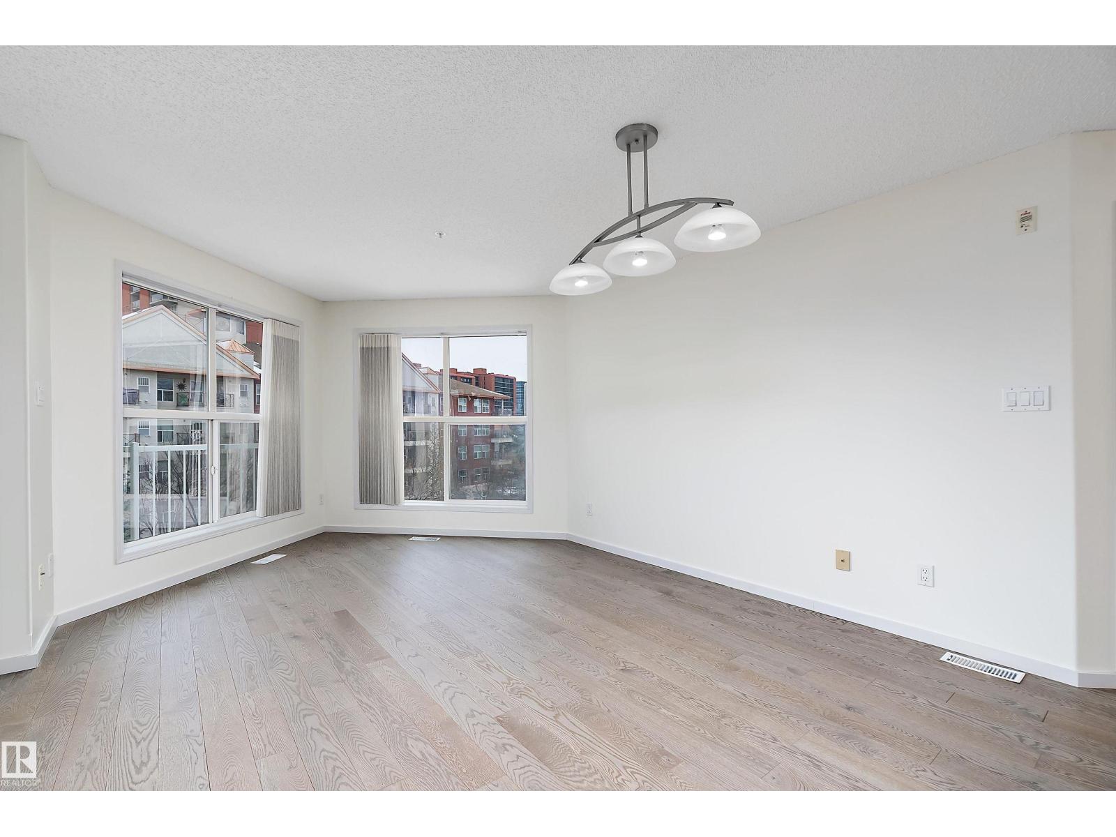 #409 10221 111 ST NW