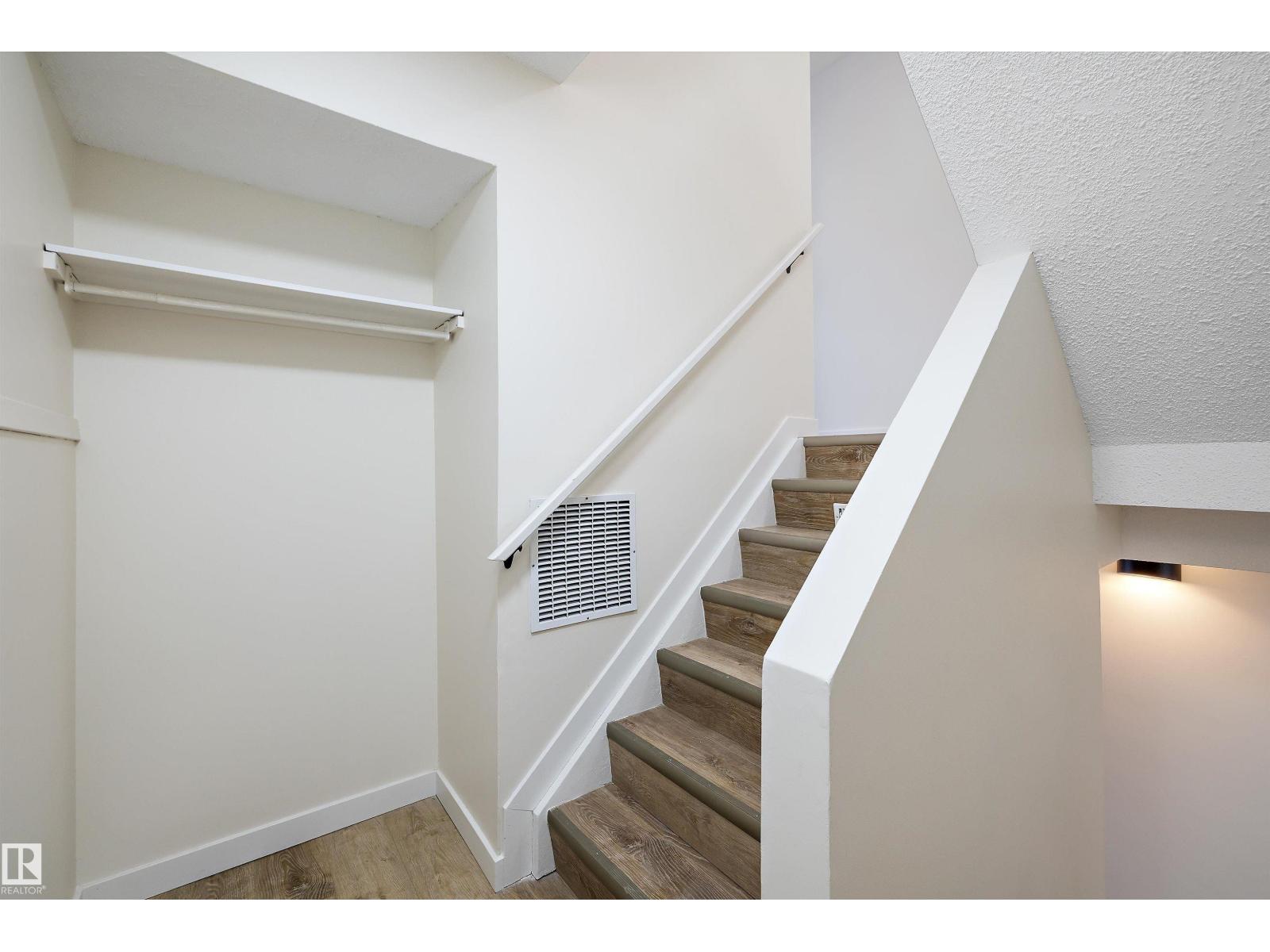 130 CALLINGWOOD TW NW