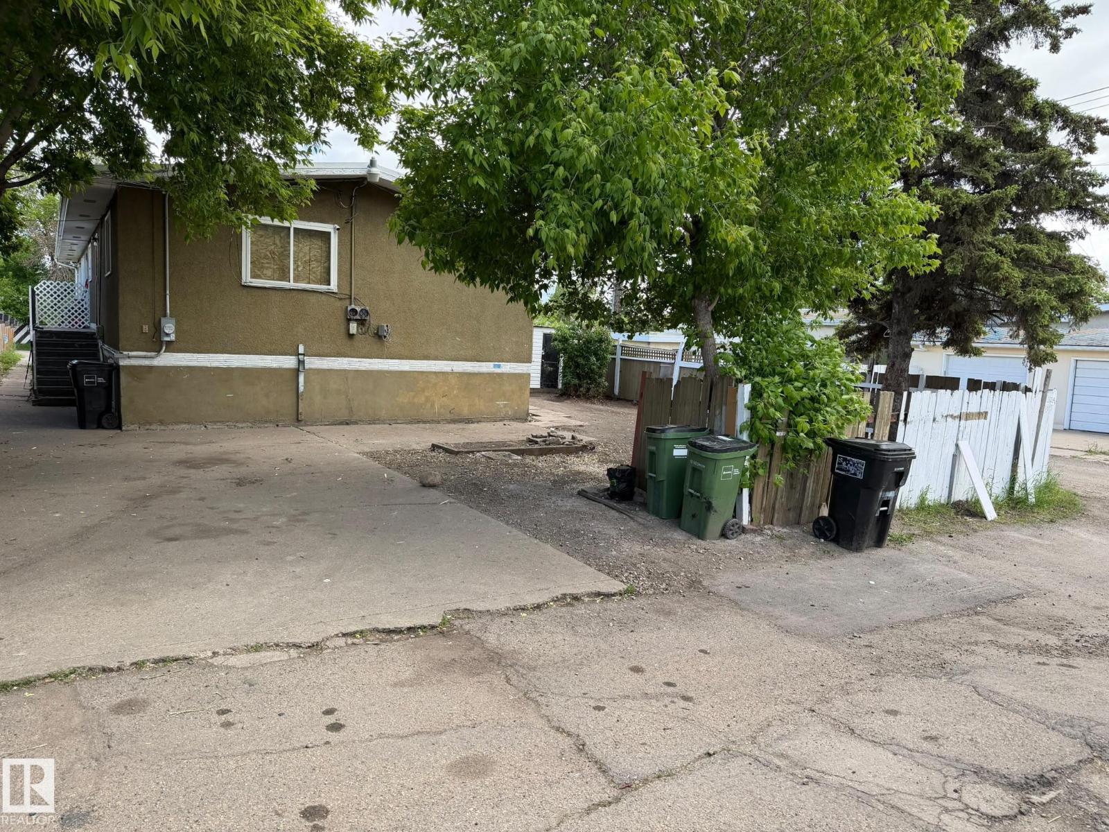 13208 91 ST NW