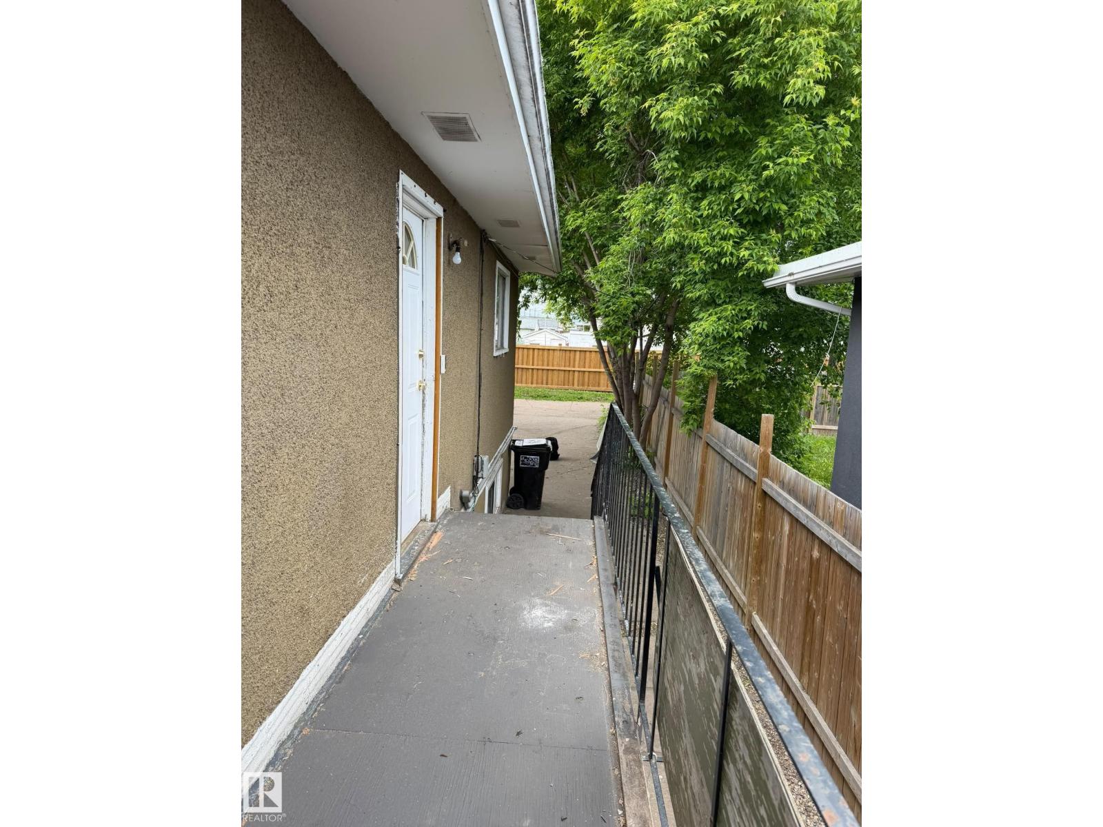 13208 91 ST NW