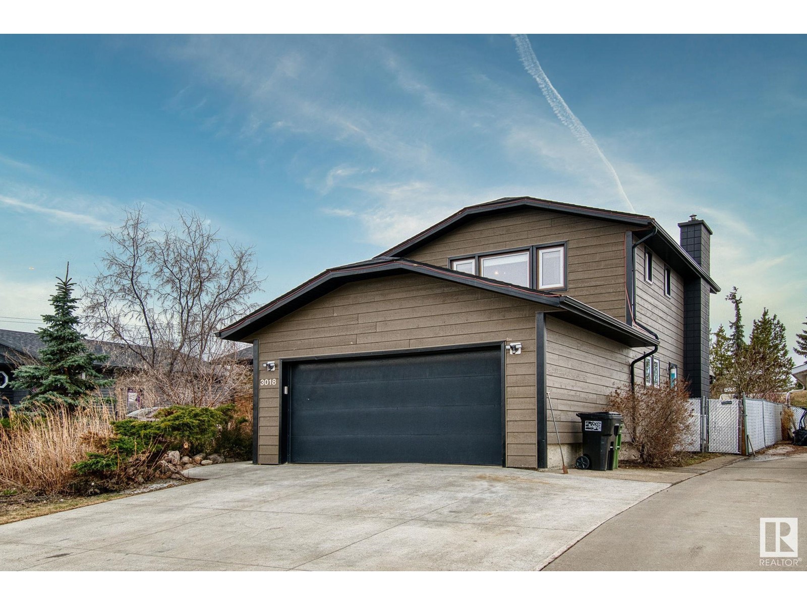 3018 110A ST NW
