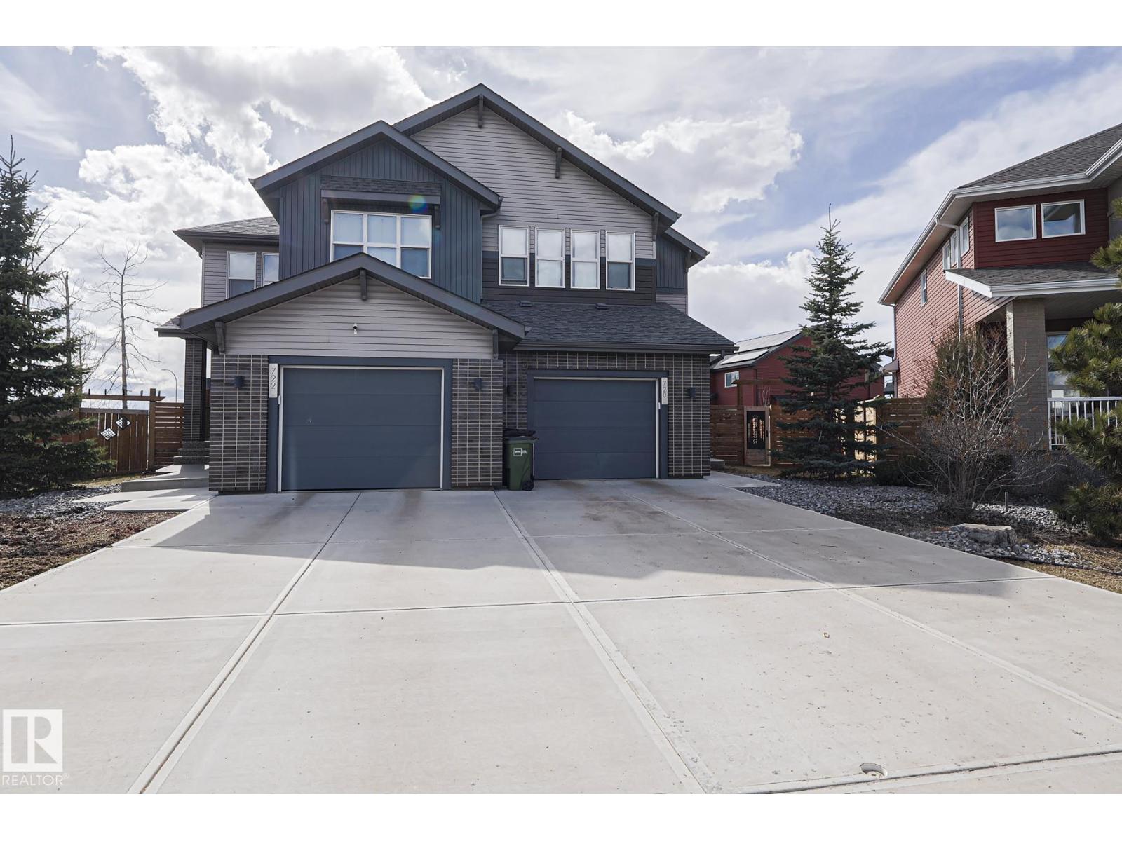 720 CHARLESWORTH WY SW