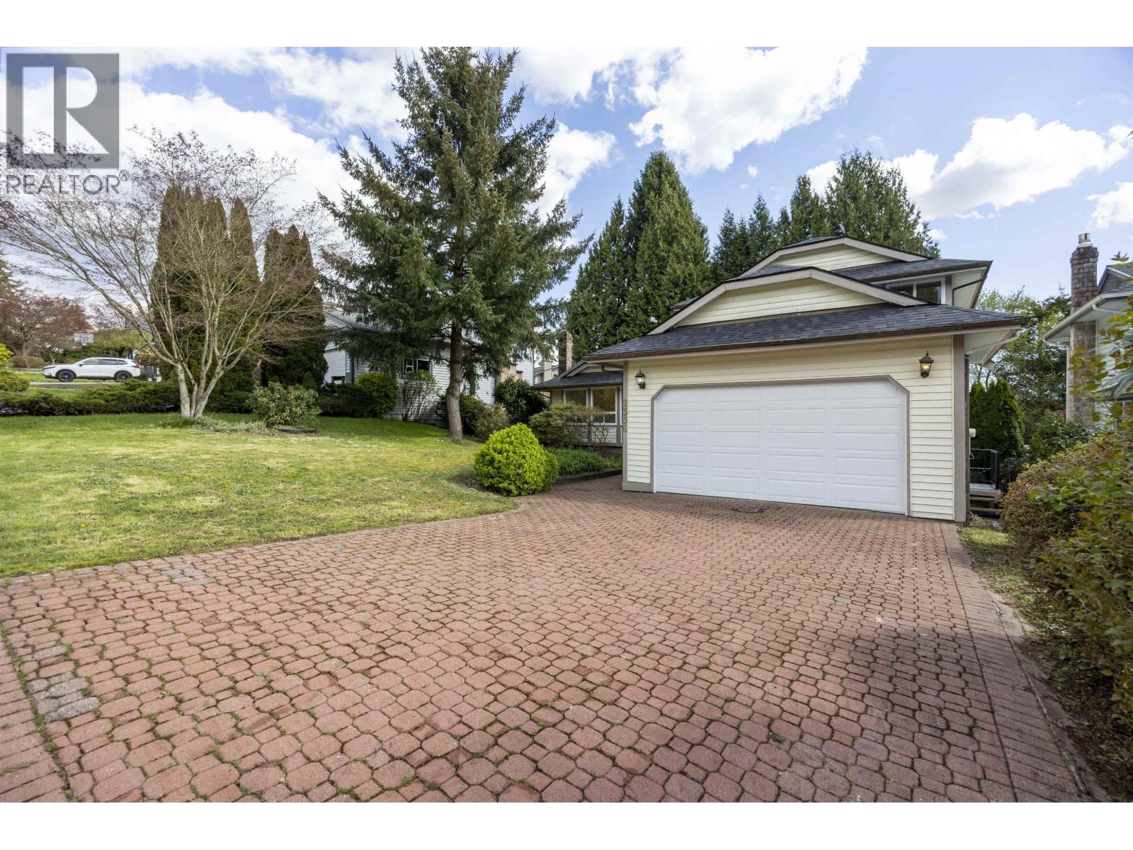 2556 TRILLIUM PLACE
