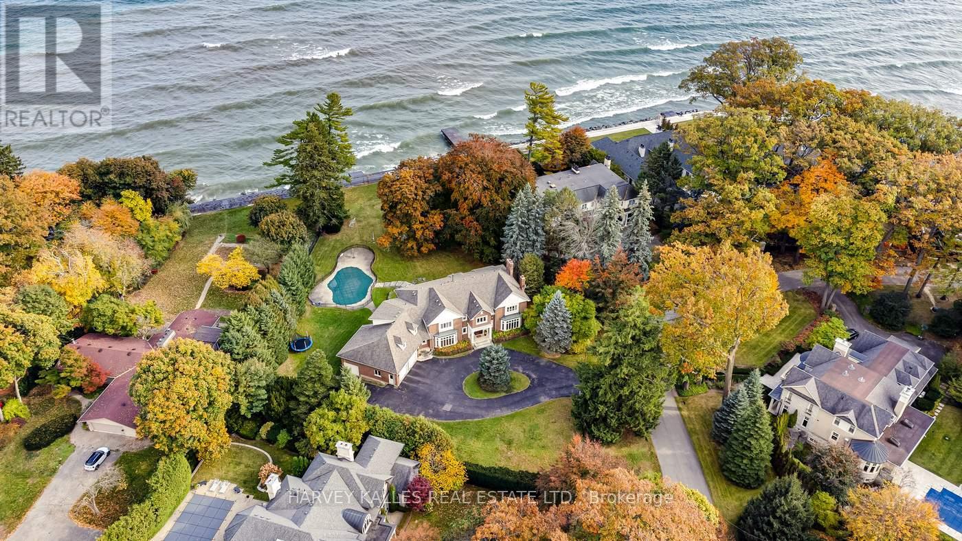 21 ENNISCLARE DRIVE