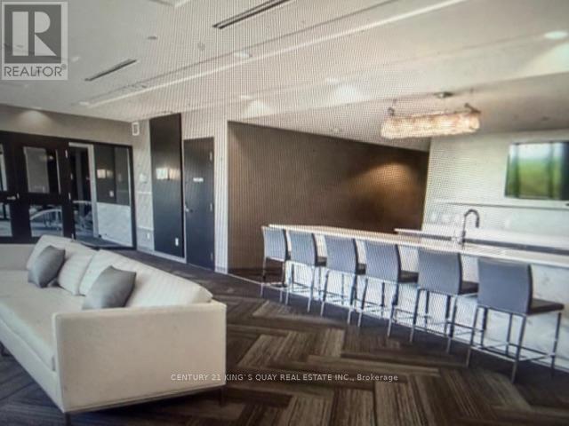 809 - 51 EAST LIBERTY STREET