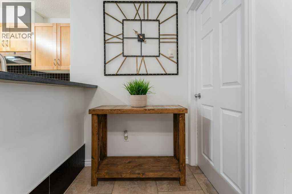 1109, 70 Panamount Drive NW