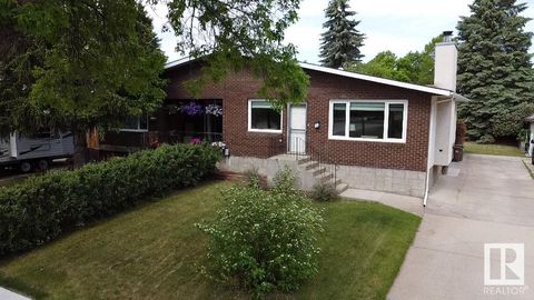 69 ATTWOOD DR St. Albert AB T8N2Z6
