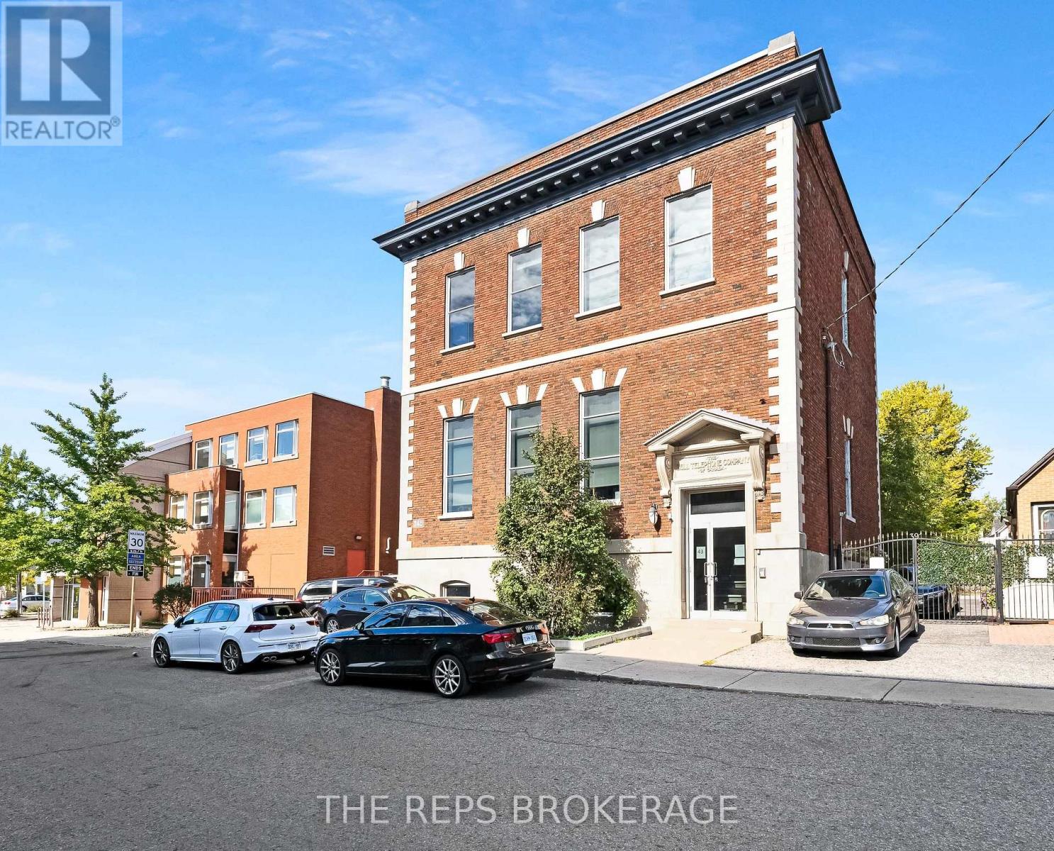 43-45 ECCLES STREET W