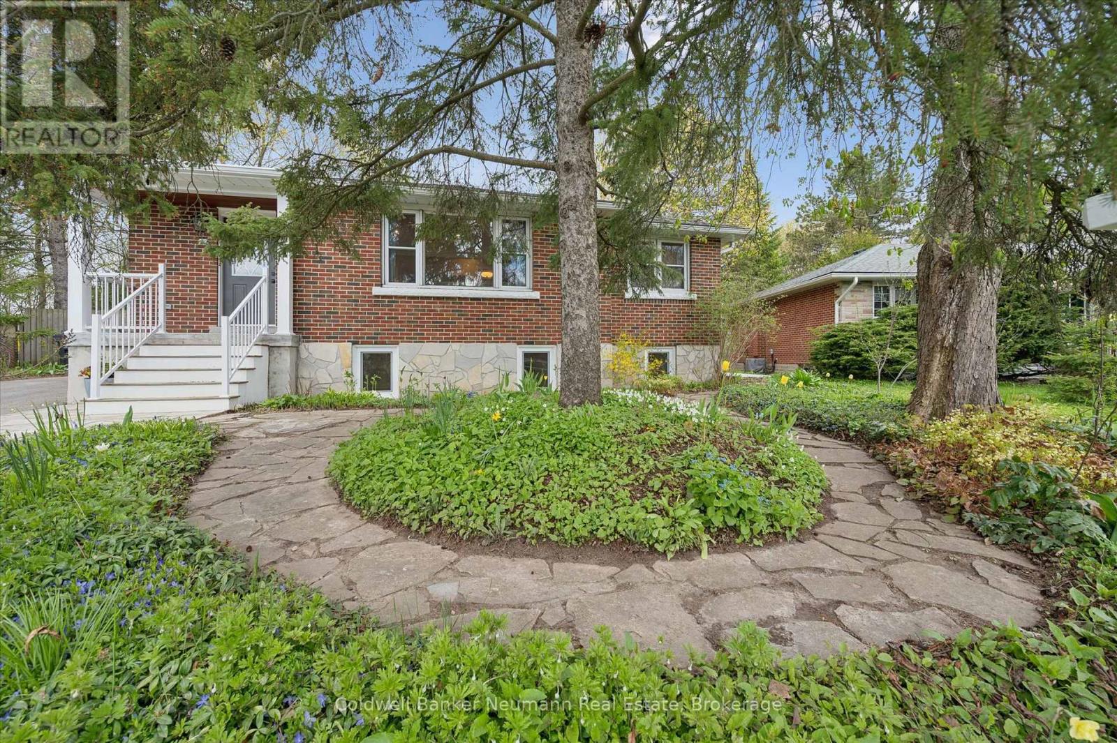 22 HAMEL AVENUE