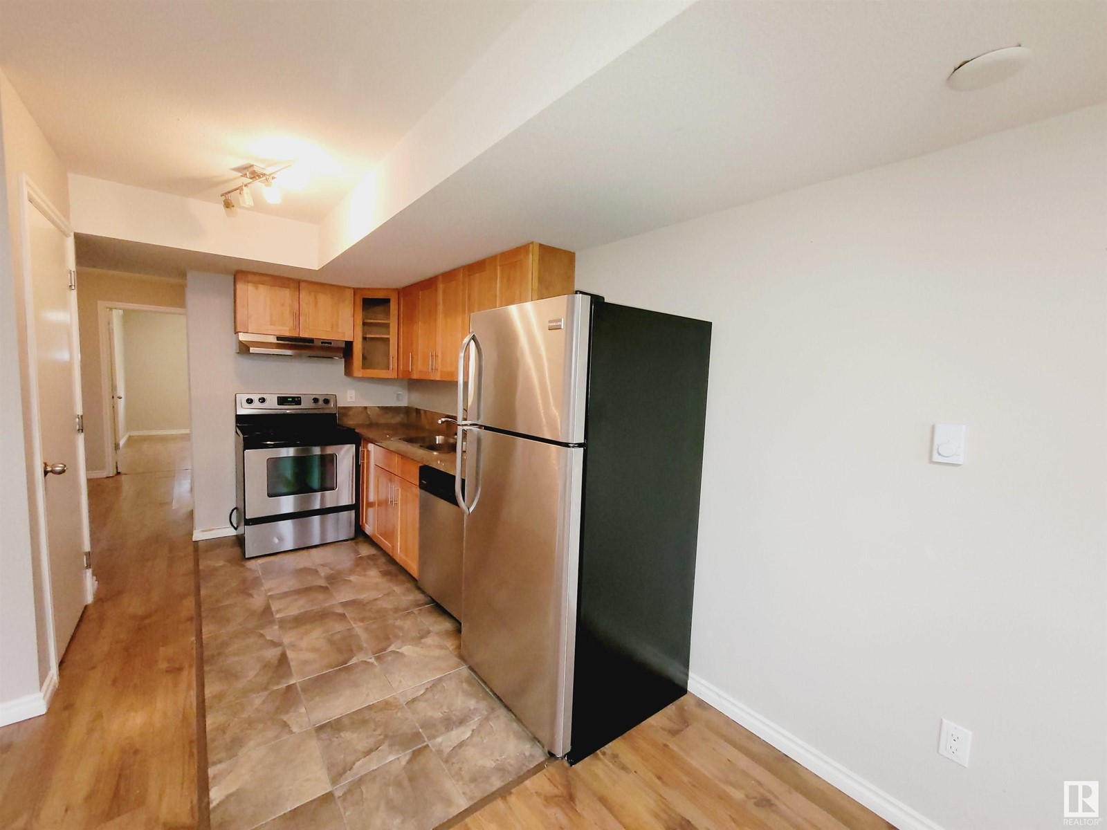 10333 162 ST NW