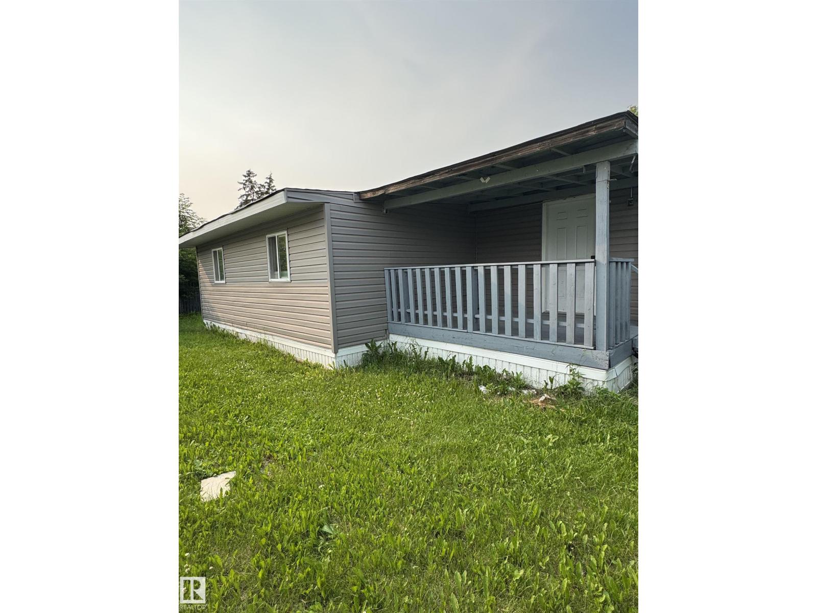 543 Evergreen ST NW