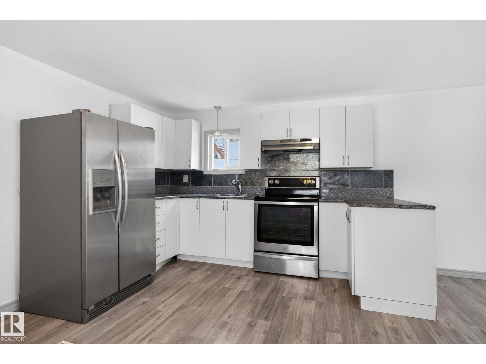 543 Evergreen ST NW