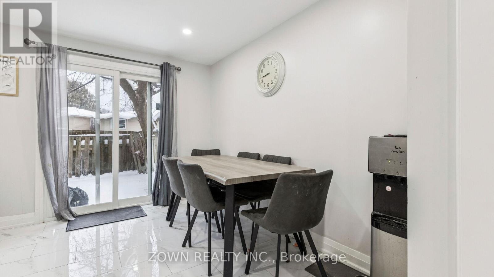 508 PARKVIEW CRESCENT