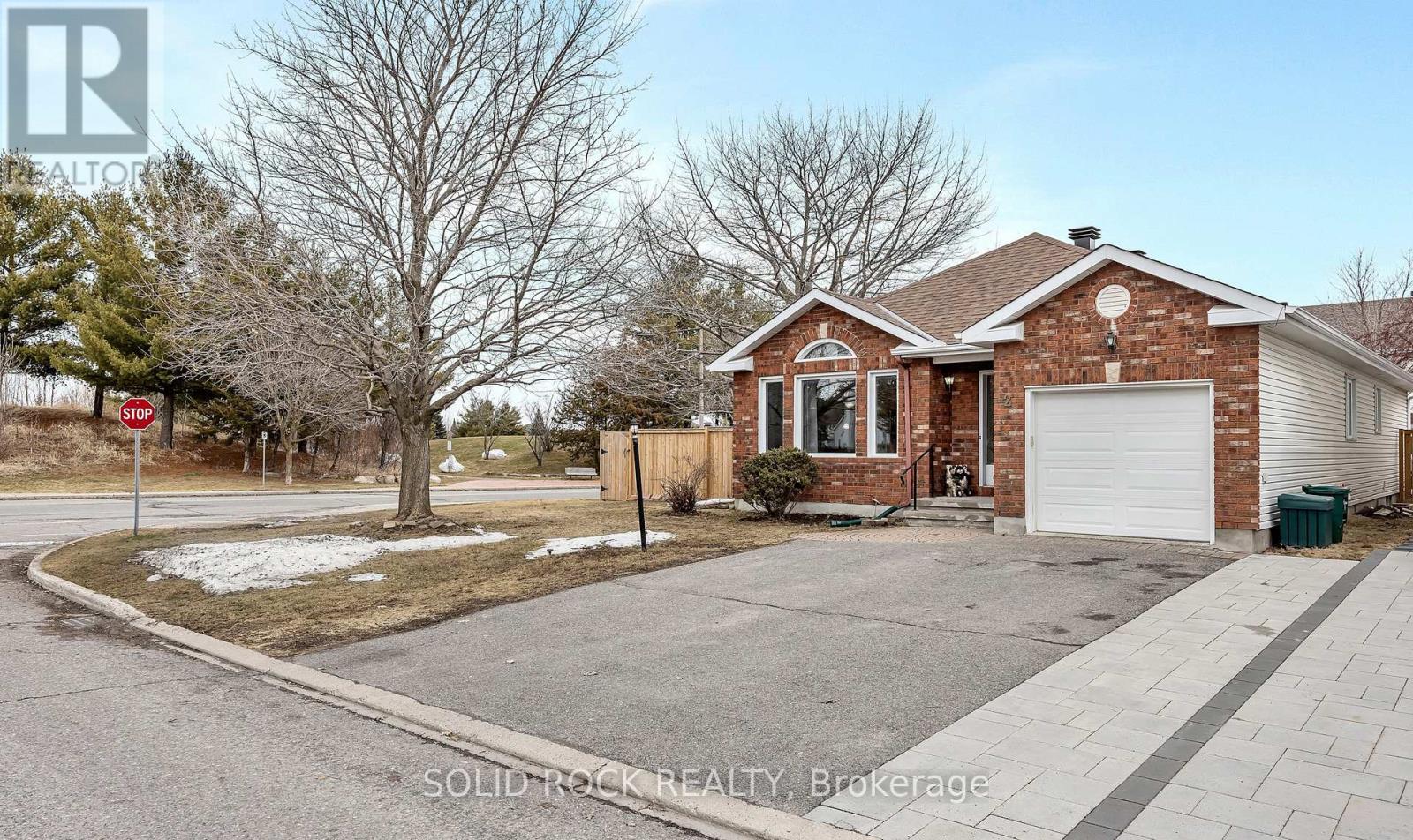 2 NEWBOROUGH CRESCENT