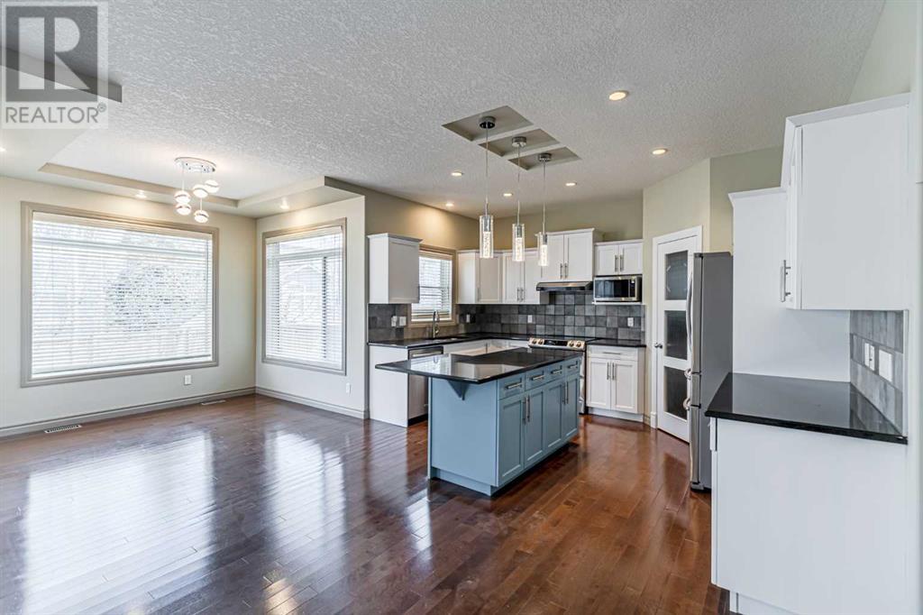 67 Evergreen Row SW