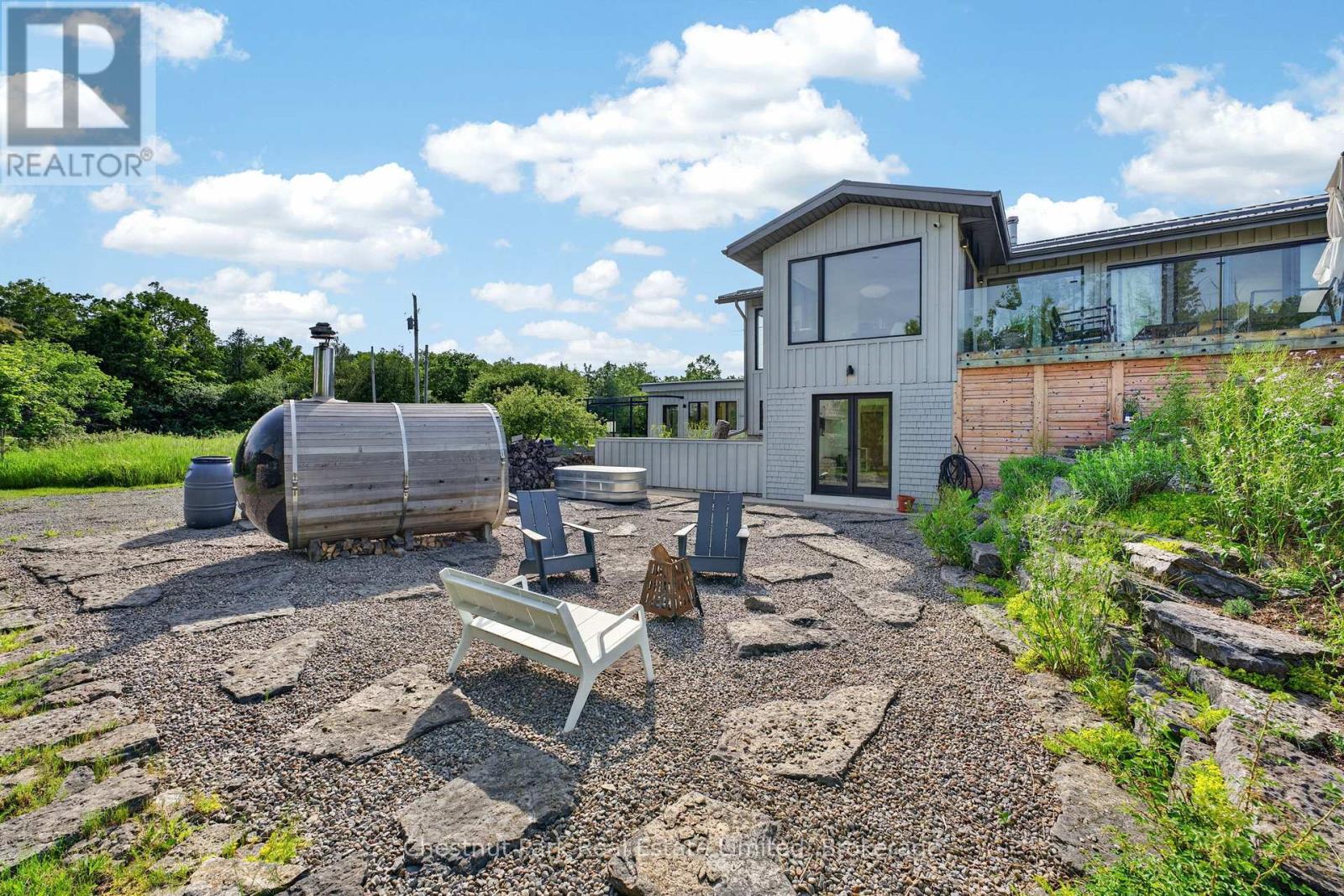 745 CROWES ROAD