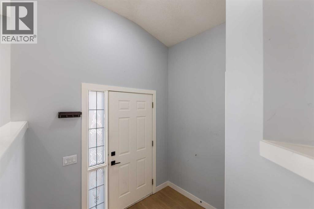 102 Martin Crossing Grove NE