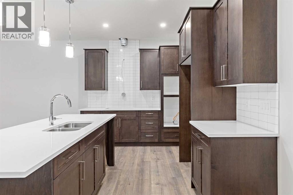 136 Wolf Hollow Manor SE