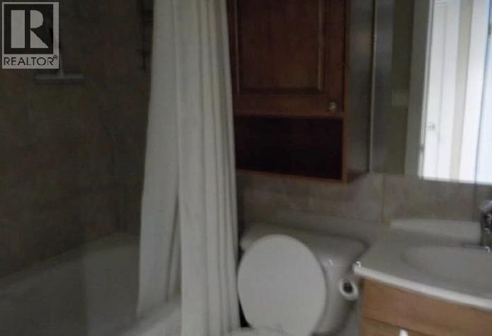 103, 2303 17A Street SW