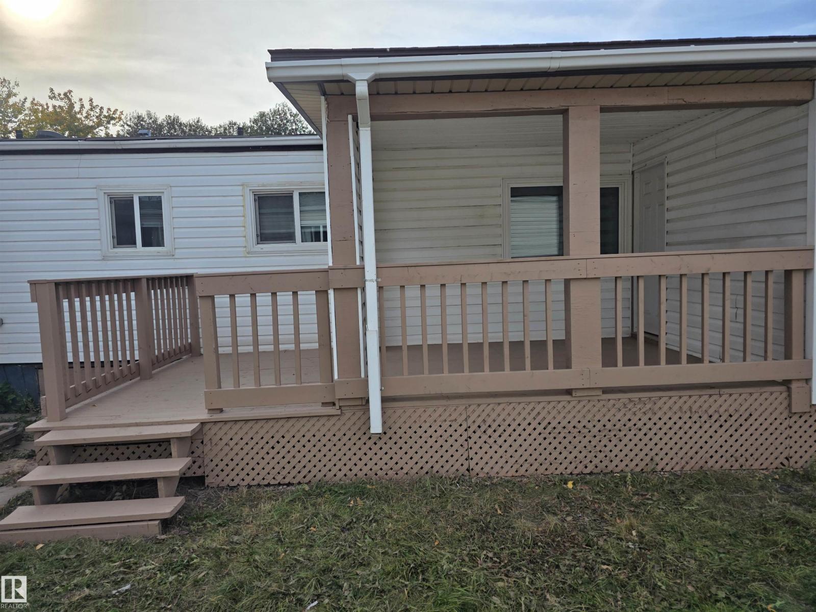 29 Ridgeway DR NW