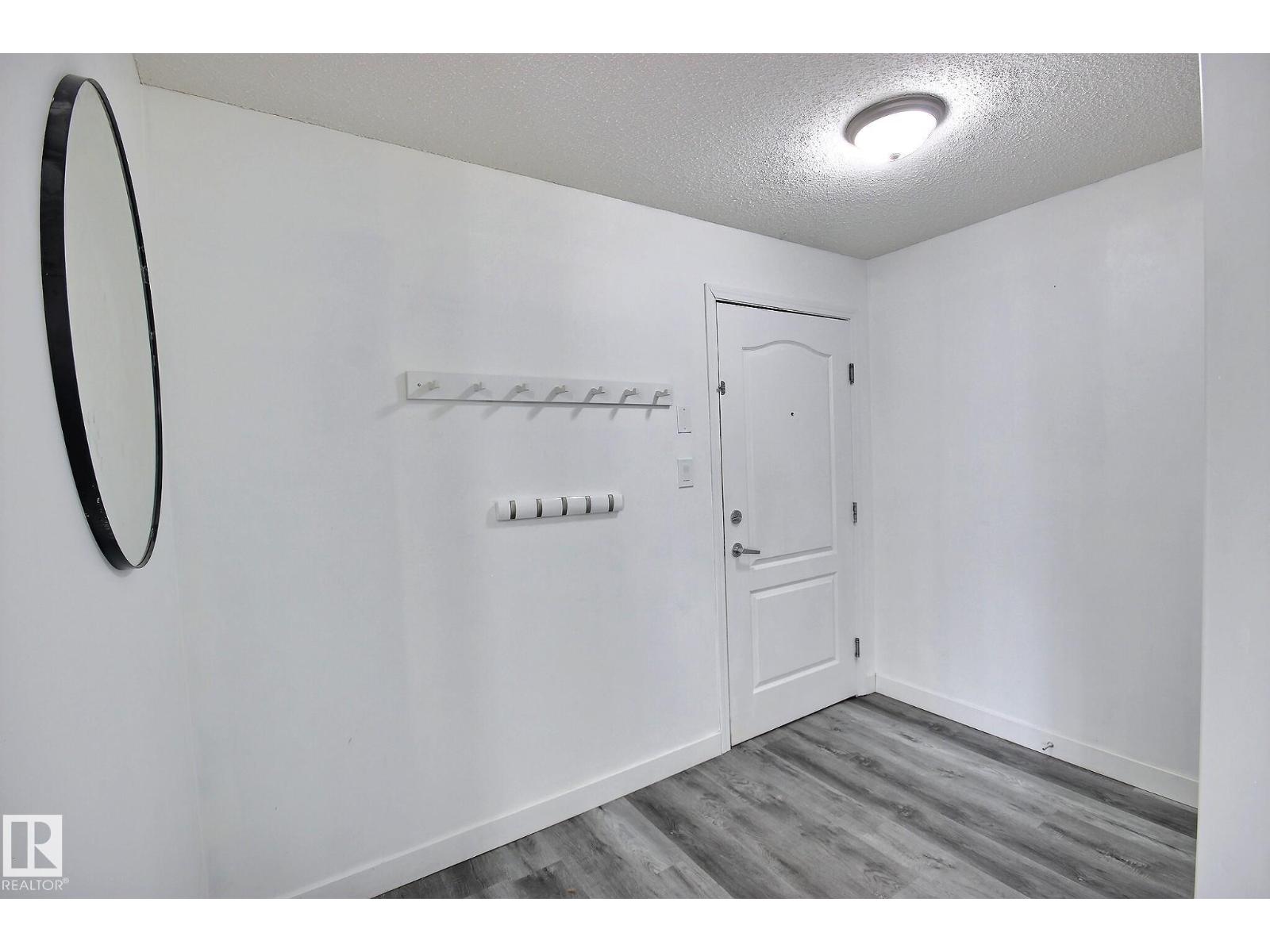 #222 111 EDWARDS DR SW