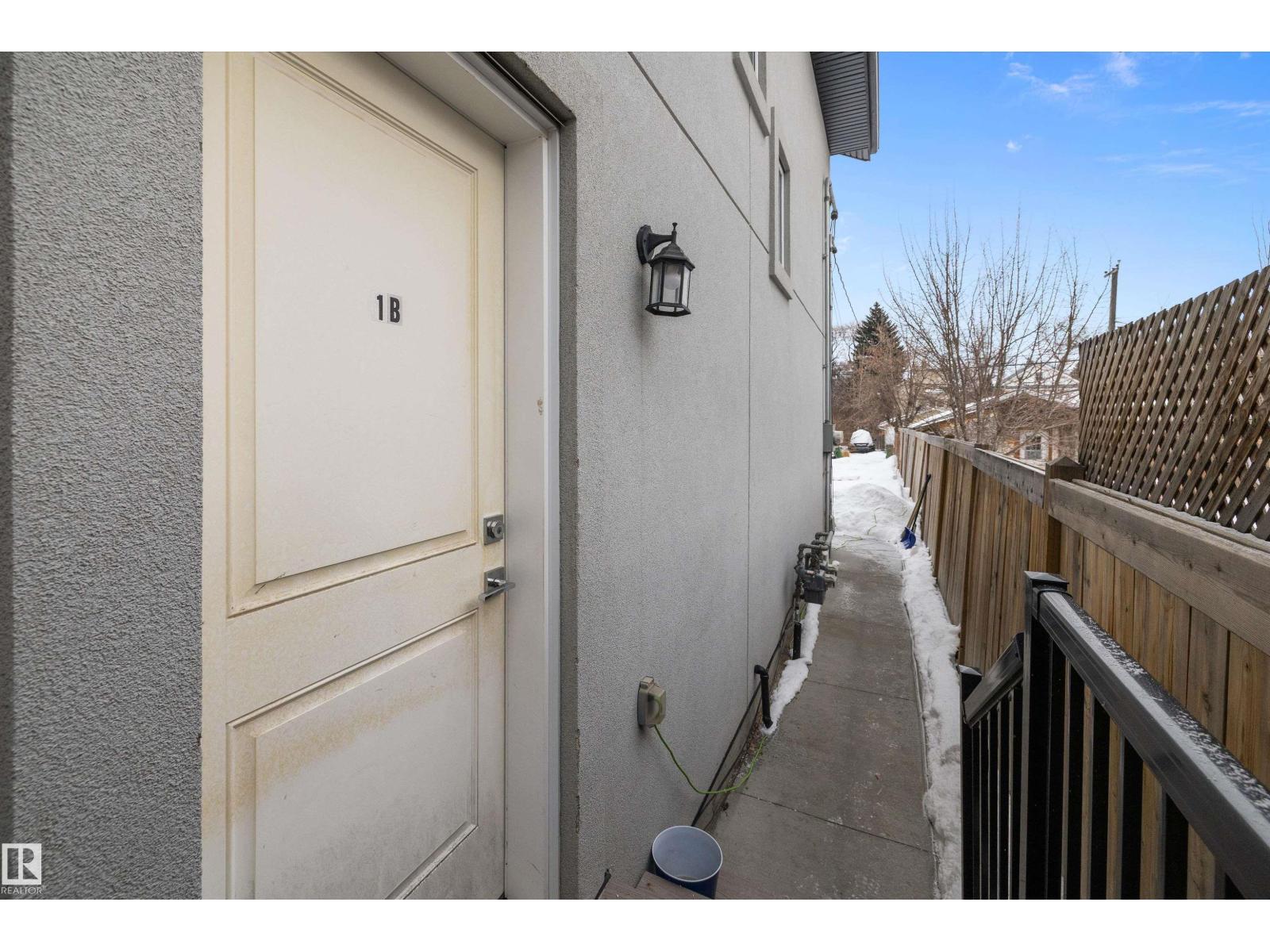 7419 106 ST NW