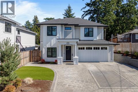 4829 Cordova Bay Rd Saanich BC V8Y2J8