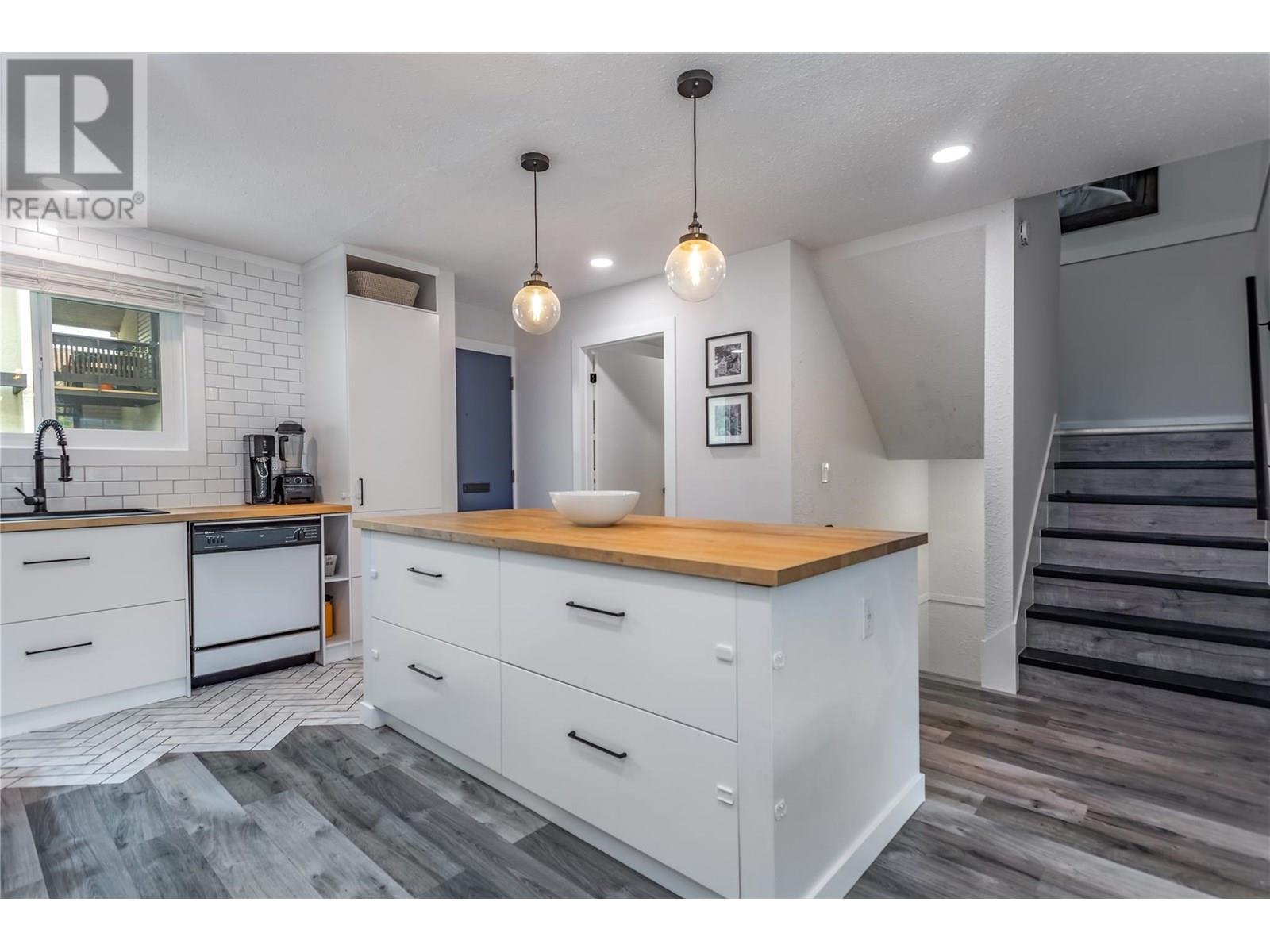 315 Primrose Road Unit# 217