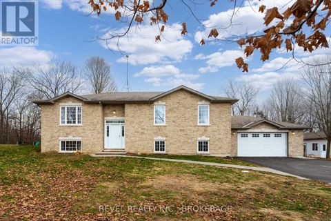 3826 STAGE COACH ROAD Frontenac (Frontenac South) ON K0H2T0