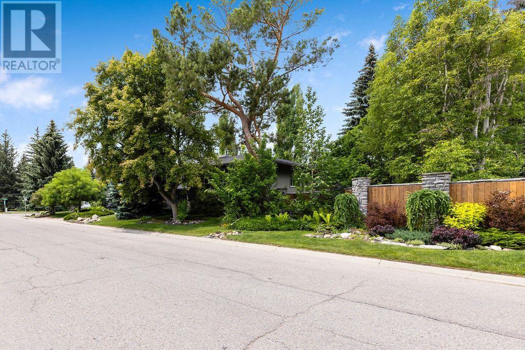 35 Eagle Ridge Drive SW