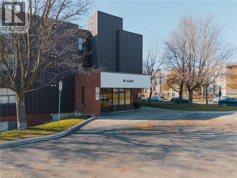 10 AJAX Street Unit# 103 Guelph ON N1H7N6