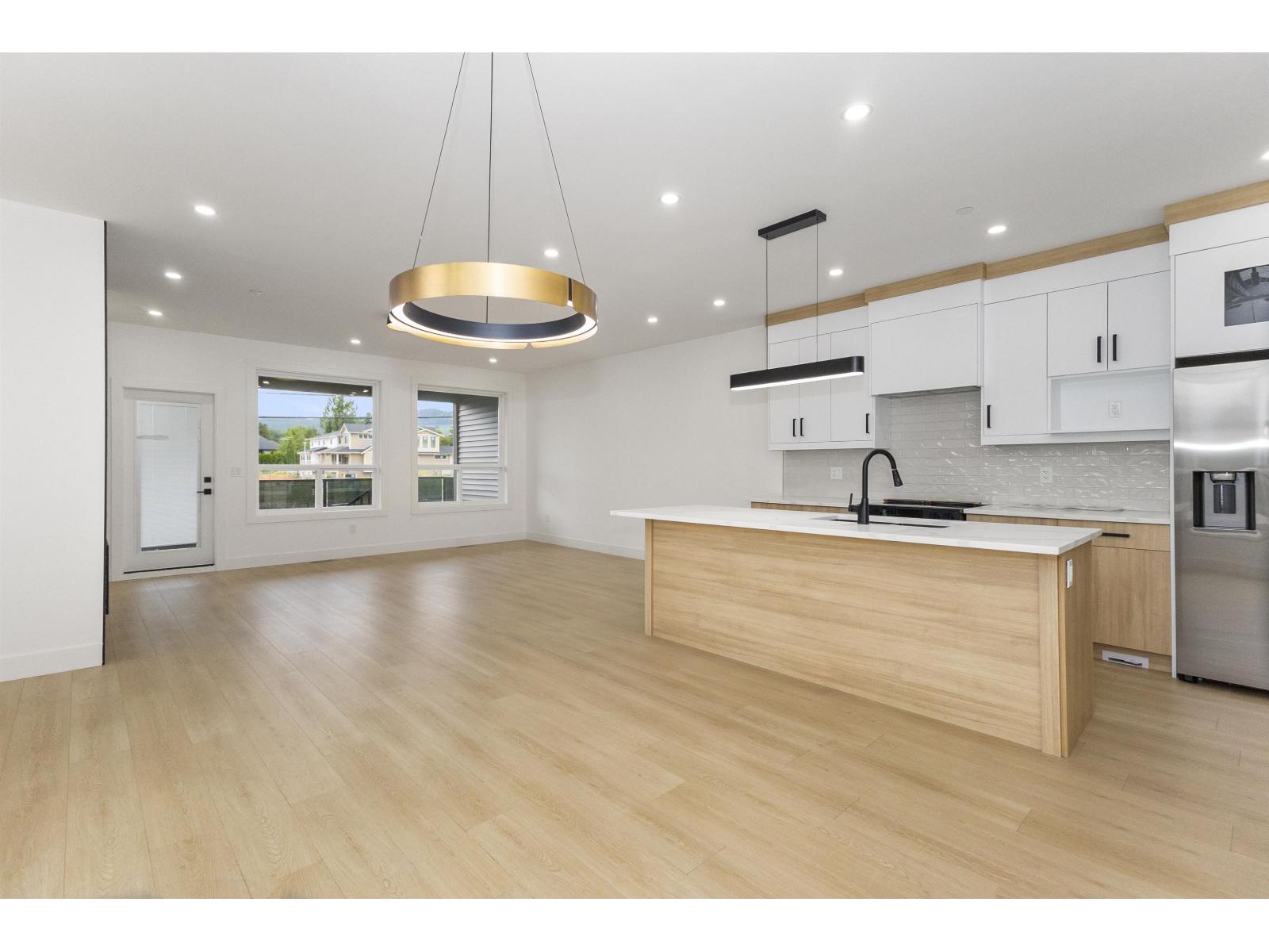 32513 HIGGINBOTTOM COURT